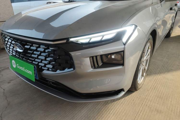 Used Ford Mondeo 2023 EcoBoost 180 Luxury Model