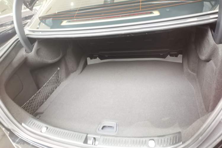 Used Mercedes-Benz E-Class 2021 Restyled E 300 L Luxury Edition
