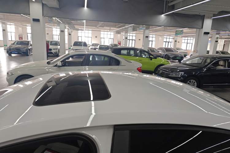 Used Buick Verano 2018 Sedan 15S Automatic Leading Model
