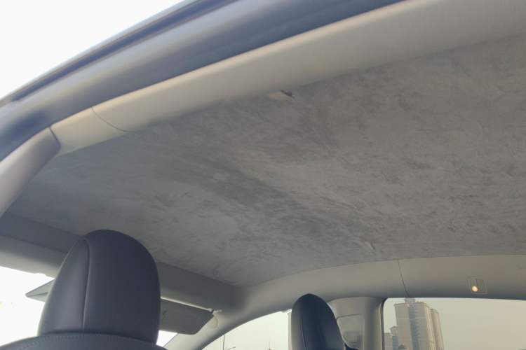 Used Tesla Model Y 2022 Rear-Wheel-Drive Version