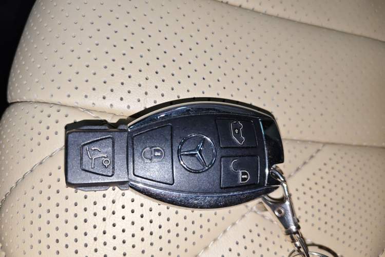 Used Mercedes-Benz V-Class 2018 V 260 L Prestige Extended Version China VI