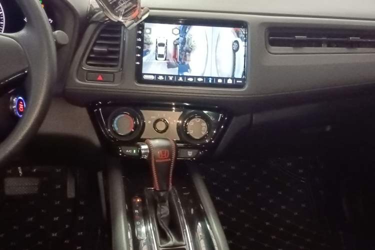 Used Honda Vezel 2020 1.5L CVT Elite Edition
