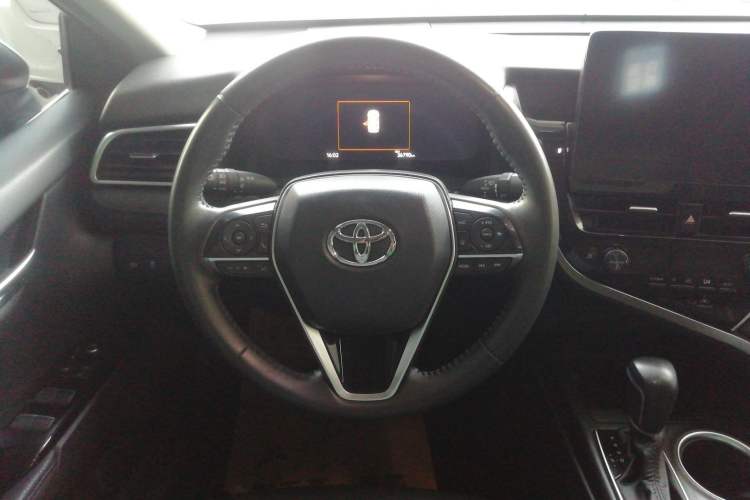 Used Toyota Camry 2021 2.5G Luxury Edition