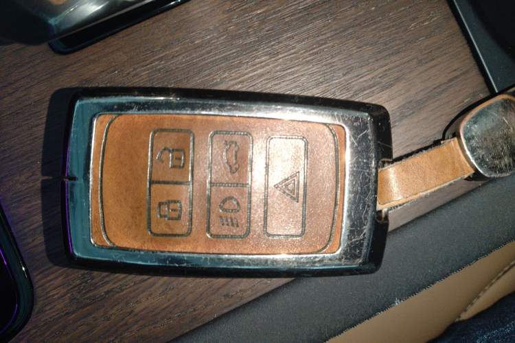 Used Land Rover Discovery Sport 2024 Performance Tech Edition
