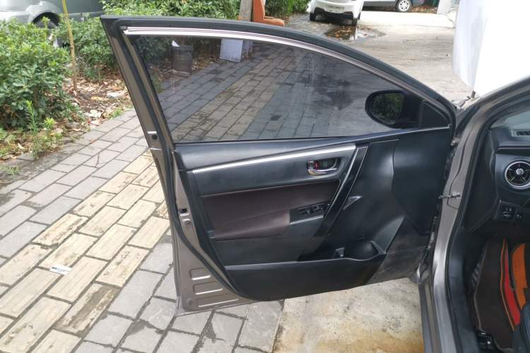 Used Toyota Corolla 2017 Revised Version 1.2T S-CVT GL
