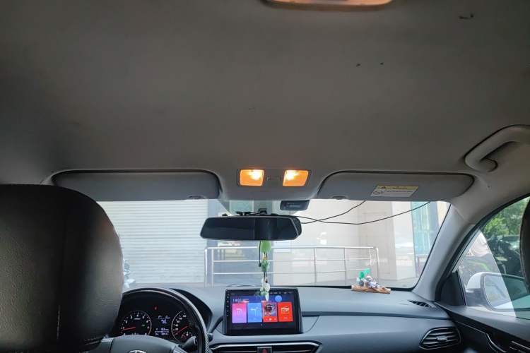 Used Hyundai Celesta 2018 1.6L Automatic GL Enjoyment Version China V Standard