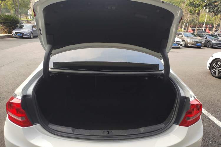 Used Buick LaCrosse 2016 20T Leading Model