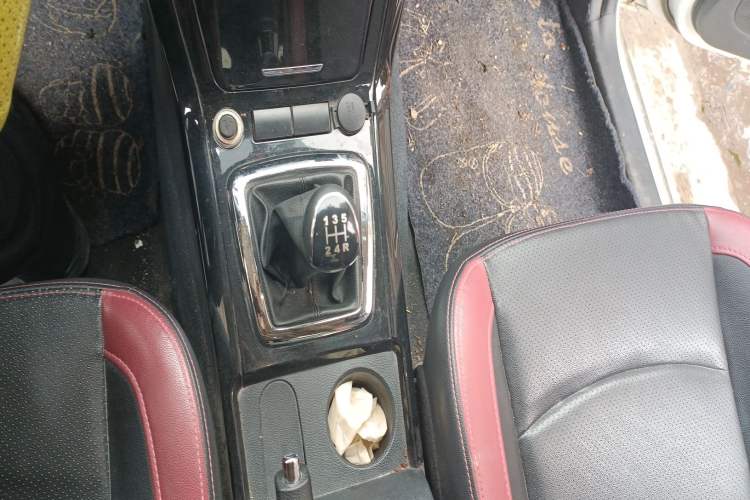 Used HYOSOW S3 2014 1.5L Comfort Version China IV Emission Standard