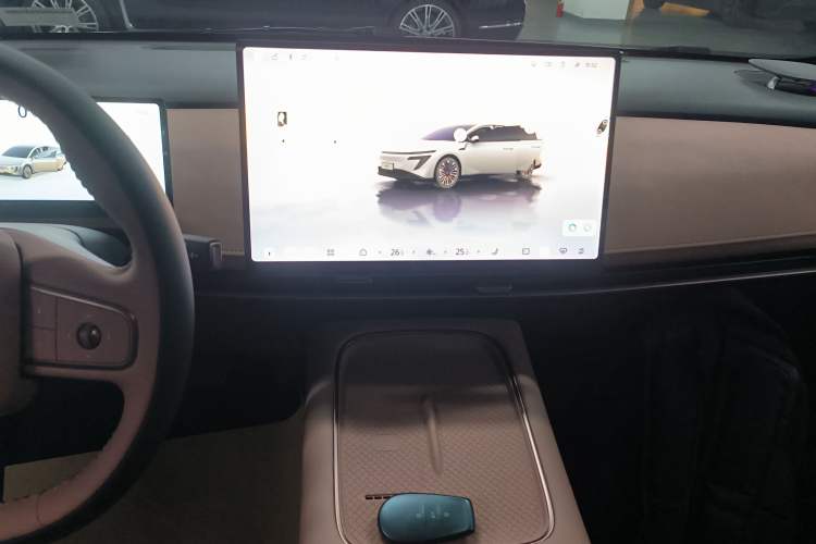 Used Nissan N7 2025 510 Pro
