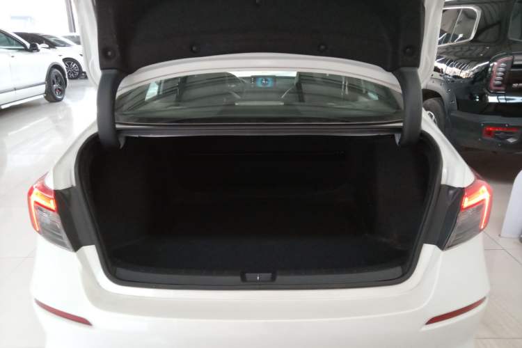 Used Honda Civic 2022 240TURBO CVT Dynamic Edition
