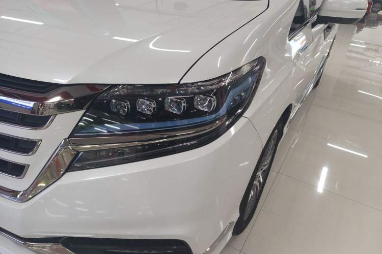 Used Honda Elysion 2019 2.0L Hybrid Luxury Edition
