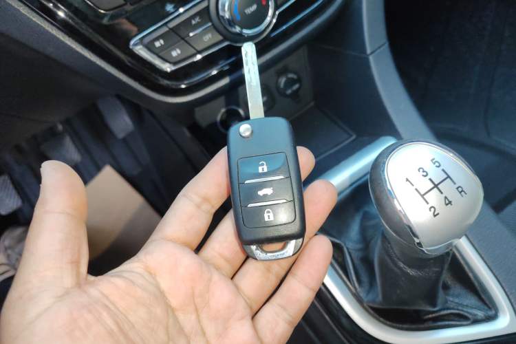 Used Changan Alsvin V7 2016 1.6L Manual Enjoyment Model China V Standard