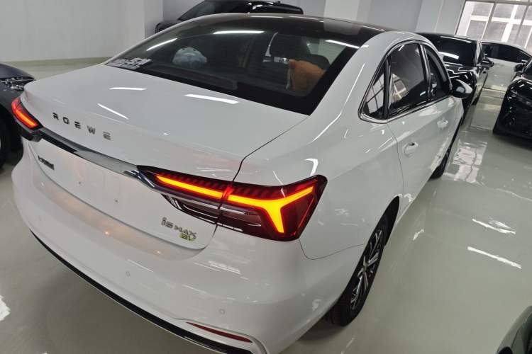 Used Roewe i6 MAX New Energy 2022 EV 600 Grand Touring Edition with Skyroof

