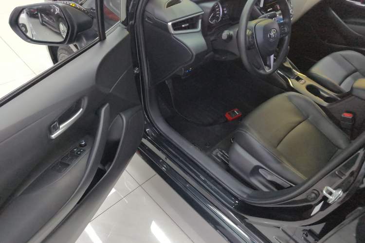 Used Toyota Levin 2021 185T CVT Luxury Edition
