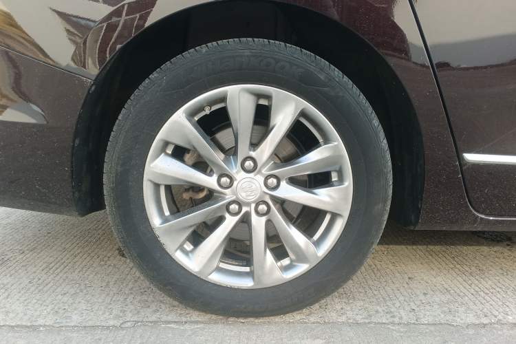 Used Buick GL8 2020 Avenir Avia Six-Seat Deluxe Edition