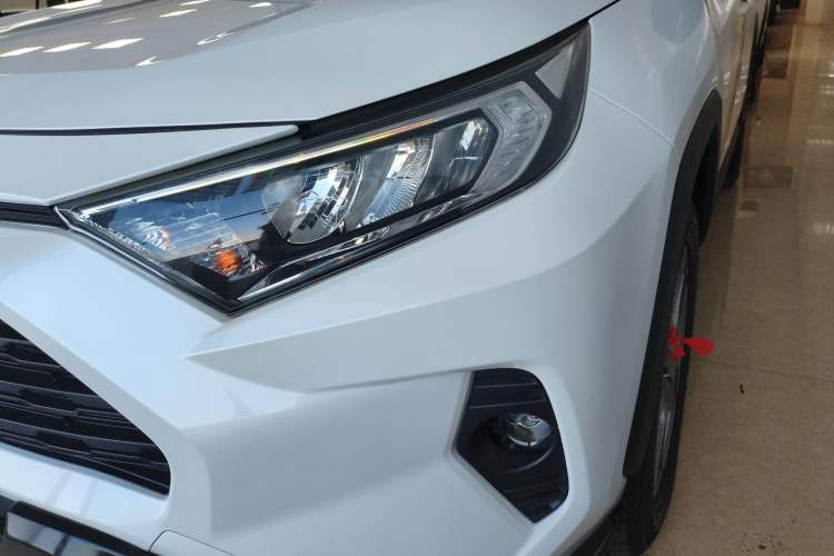 Used Toyota RAV4 2020 2.0L CVT Two-Wheel Drive Fashion PLUS Edition