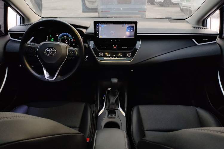 Used Toyota Corolla 2024 1.8L Smart Electric Hybrid Dual-Engine Elite Edition