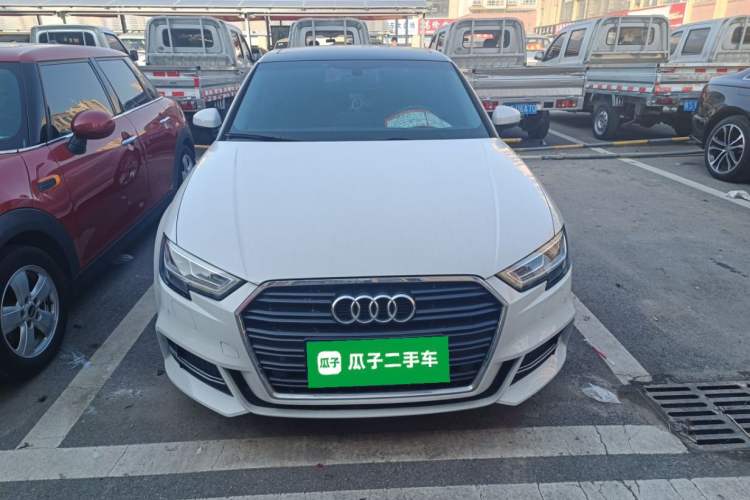 Used Audi A3 2019 Limousine 35 TFSI Fashion Edition China V standard
