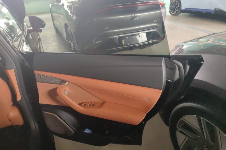 Used ONVO L60 2024 60 kWh Rear-Drive Version
