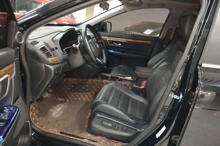 Used Honda CR-V 2017 240TURBO CVT Front-Wheel Drive Fashion Edition