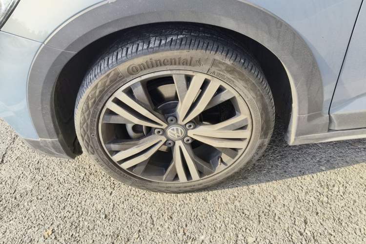 Used Volkswagen Touran 2018 Volkswagen Touran L 280TSI DSG Boundary Edition 7 Seats China VI Standard