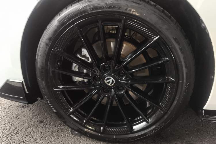 Used Changan UNI-V 2023 2.0T Leading-Speed Edition
