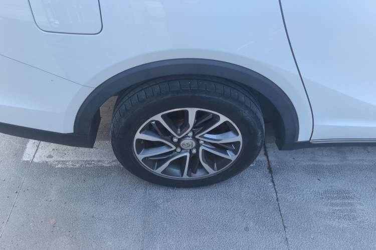 Used Baojun 730 2017 1.8L iAMT Luxury Version 7-Seater
