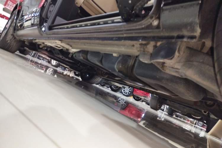 Used Mercedes-Benz V-Class 2022 V 260 Avantgarde Edition
