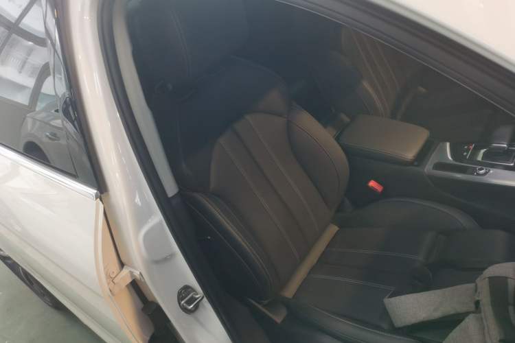 Used Audi A4L 2020 40 TFSI Fashion Dynamic Model