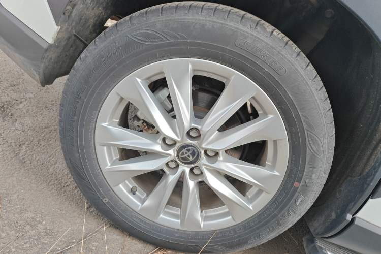 Used Toyota Corolla Cross 2024 2.0L Smart Electric Hybrid Dual-Engine Pioneer Edition