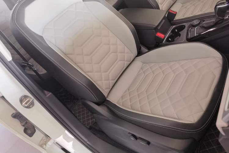 Used Volkswagen Tayron 2023 Revised Version 380TSI All-Wheel Drive R-Line High-Energy Edition