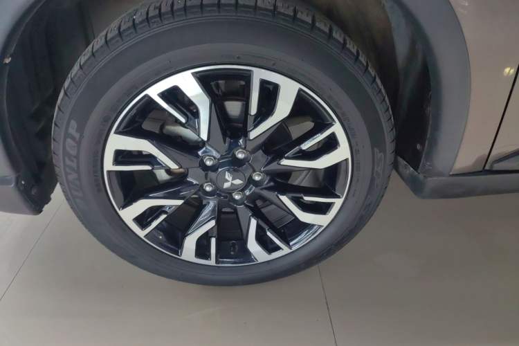 Used Mitsubishi Outlander 2020 2.0L Two-Wheel Drive Enjoyment Version 5 Seats
