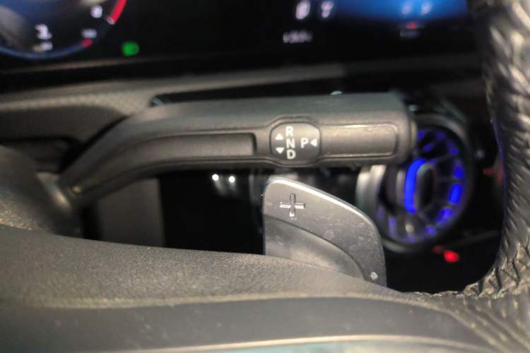 Used Mercedes-Benz A-Class 2021 A 200 L Sport Sedan Fashion Model
