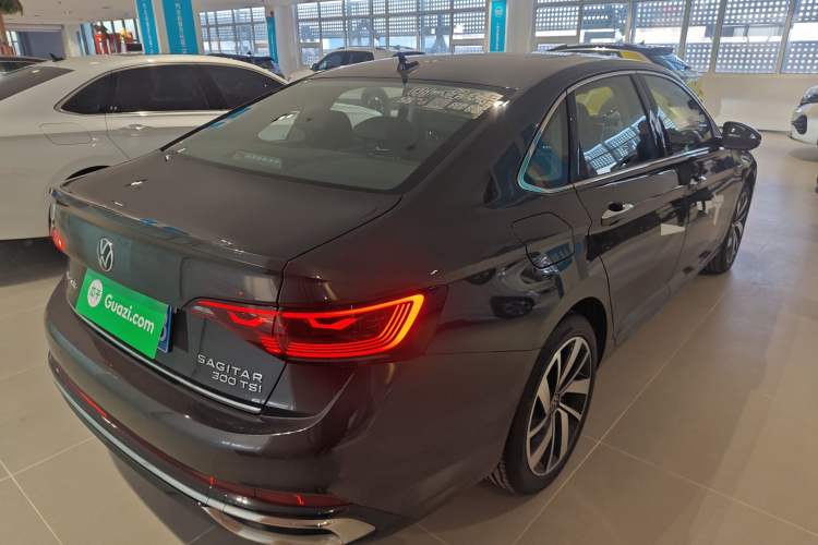 Used Volkswagen Sagitar 2023 300TSI DSG Excellence Edition
