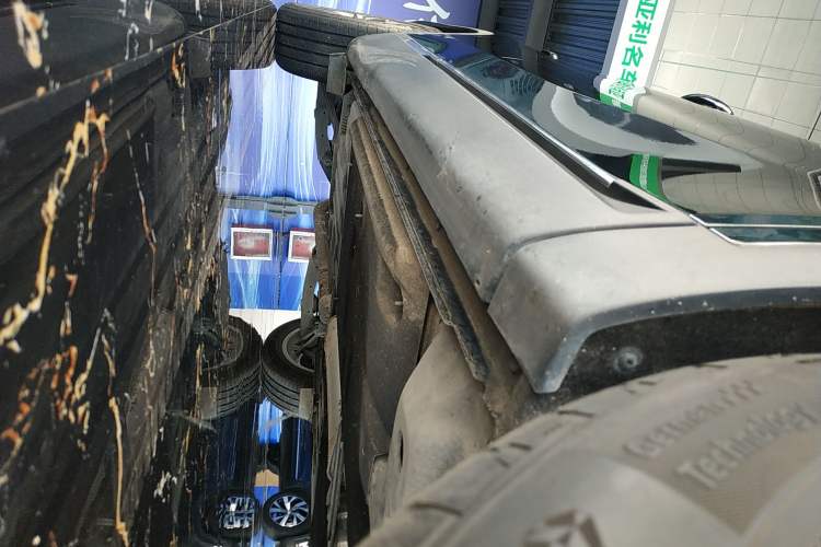 Used Buick Envision 2022 Encore S 552T Two-Wheel-Drive Luxury Model
