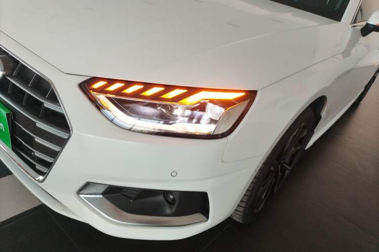 Used Audi A4L 2022 40 TFSI Luxury Prestige Edition