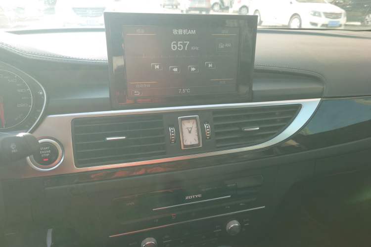 Used Zotye Z700 2016 1.8T DCT Elegant Version

