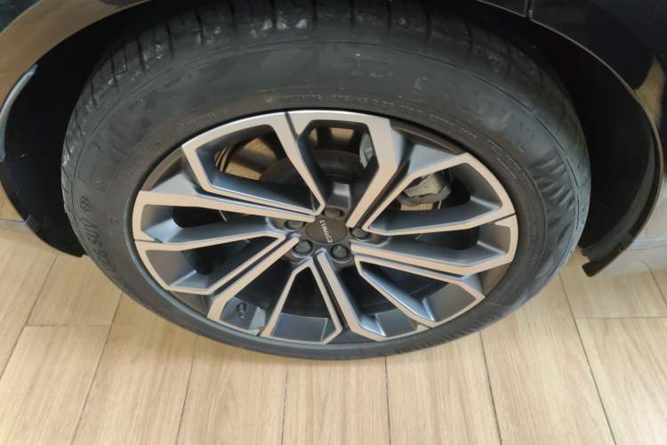 Used Lynk & Co 09 EM-P 2024 2.0TD EM-P Four-Wheel Drive ULTRA Six-Seater