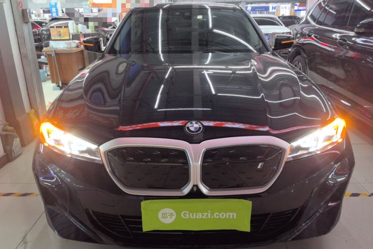 Used BMW i3 2024 eDrive 35 L
