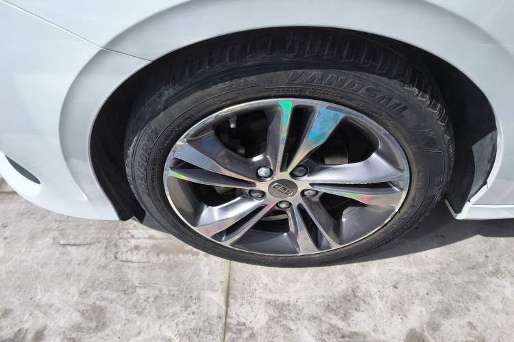 Used Geely Auto Binray 2018 14T CVT Binyi Edition
