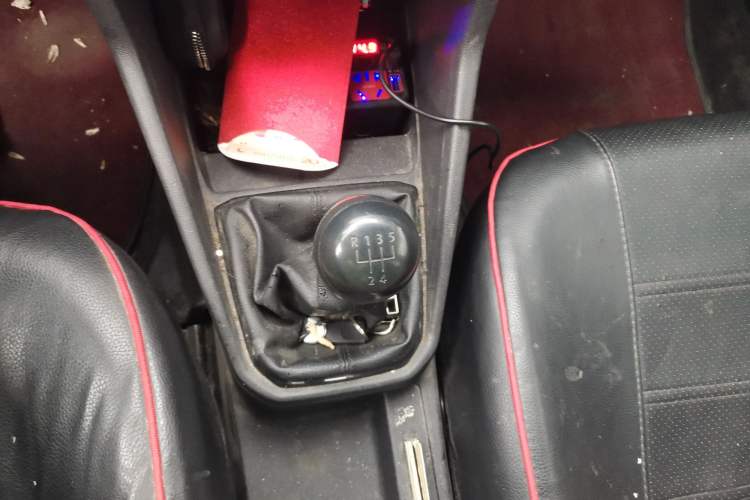 Used Volkswagen Jetta 2017 1.4L Manual Fashion Edition