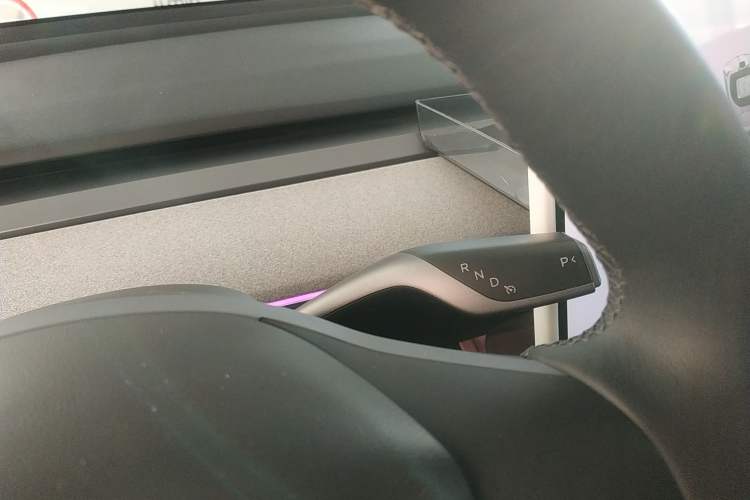 Used Tesla Model Y 2023 Rear-Wheel-Drive Version