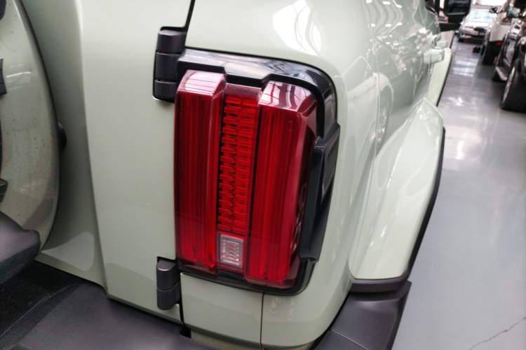 Used Tank 300 2021 City Edition 2.0T—Truly Stylish