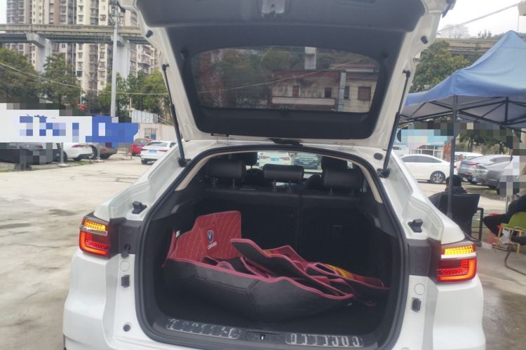 Used Changan CS85 COUPE 2019 2.0T Automatic Version China VI Standard
