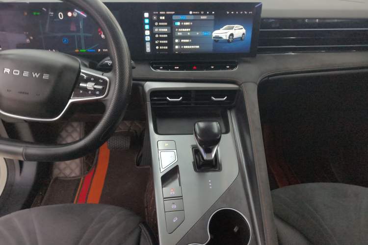 Used Roewe D5X DMH 2024 135 Tech Edition