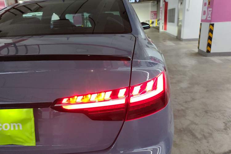 Used Audi A4L 2022 40 TFSI quattro RS Performance Package
