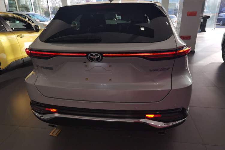 Used Toyota Venza 2023 2.0L CVT Two-Wheel Drive Prestige Version