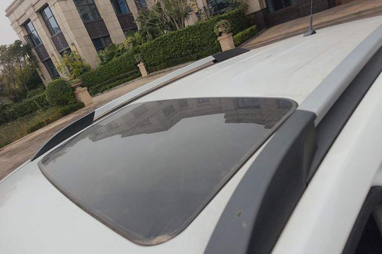 Used Chevrolet Trax 2016 1.4T Automatic Two-Wheel Drive Comfort Version with Sunroof
