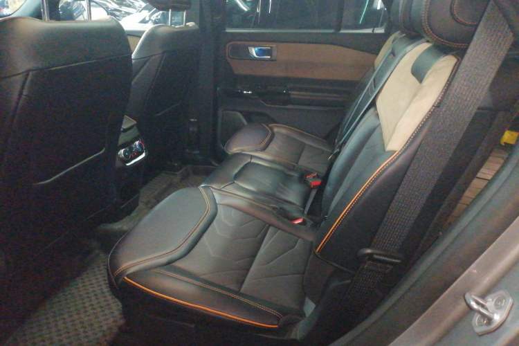 Used Ford Explorer 2023 EcoBoost 285 Kunlun Peak Edition 7-Seater
