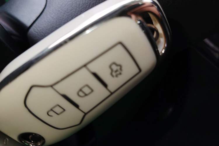 Used Ford Focus 2018 Sedan Classic 1.6L Automatic Trendy SmartDrive Edition